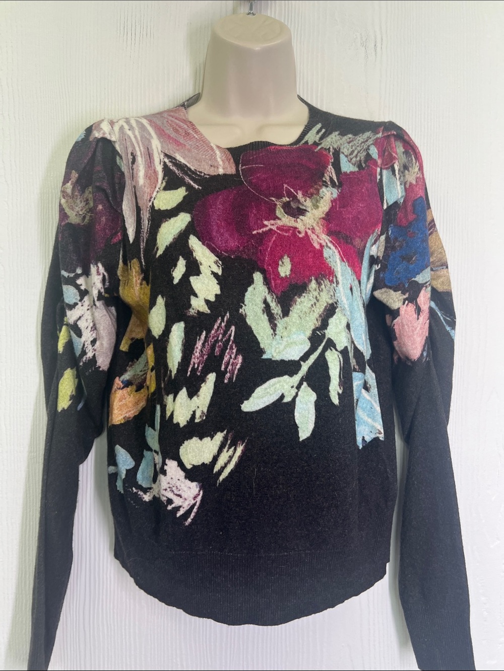 Ted Baker - Margaret Colorful Floral Long Sleeve Lightweight Sweater Size 0 - Picture 7 of 11